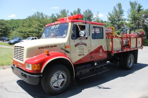 Double Truck Housing Parade, Middleport Fire Company, Middleport, 6-7-2014 (78)