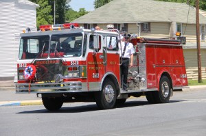 Double Truck Housing Parade, Middleport Fire Company, Middleport, 6-7-2014 (9)