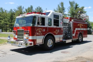 Double Truck Housing Parade, Middleport Fire Company, Middleport, 6-7-2014 (93)