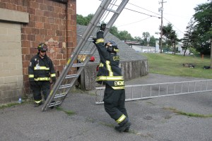Essentials Basic Module Class, Ladders, Tamaqua Firefighter Training Grounds, Tamaqua, 7-22-2014 (8)