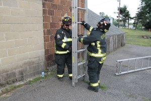 Essentials Basic Module Class, Ladders, Tamaqua Firefighter Training Grounds, Tamaqua, 7-22-2014 (9)