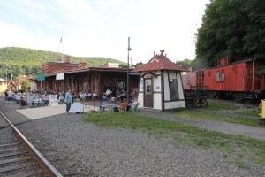 Gene Morrison & Family, Chamber of Commerce Summer Concert Series, Train Station, Tamaqua (10)