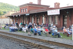 Gene Morrison & Family, Chamber of Commerce Summer Concert Series, Train Station, Tamaqua (14)