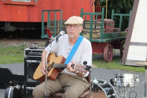 Gene Morrison & Family, Chamber of Commerce Summer Concert Series, Train Station, Tamaqua (8)