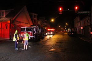 Grease Fire Response, Smoke, 243 East Broad Street, Tamaqua, 7-20-2014 (112)