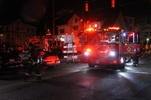 Grease Fire Response, Smoke, 243 East Broad Street, Tamaqua, 7-20-2014 (14)