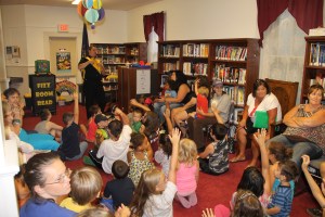 Magic Show, Fizz Boom Read, Panther Valley Public Library, Lansford, 7-21-2014 (26)