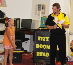 Magic Show, Fizz Boom Read, Panther Valley Public Library, Lansford, 7-21-2014 (29)