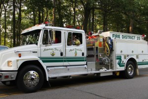 Overturned Vehicle, MVA, Lafayette Avenue, Hometown, Rush Township, 7-22-2014 (2)