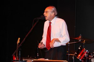 Performance by JUSTUS, Community Arts Center, Tamaqua, 7-19-2014 (6)