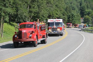 Tuscarora Fire Company Truck, Apparatus Parade, Tuscarora, 7-26-2014 (16)