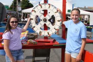 Volunteers, St. Joseph Parish Festival, St. Joseph's Church, Summit Hill, 7-20-2014 (28)