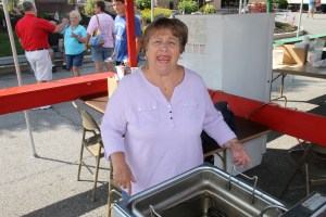 Volunteers, St. Joseph Parish Festival, St. Joseph's Church, Summit Hill, 7-20-2014 (3)