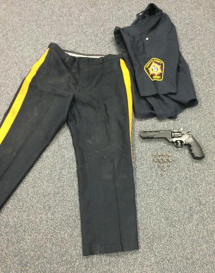 Alexis M Colon, Police Impersonator Arrested in Mahanoy City, 8-29-2014 (3)