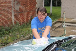 Car Wash Fundraiser, Marian Fillies Basketball Team, Advanced Auto, Tamaqua, 8-16-2014 (19)