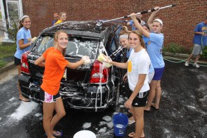 Car Wash Fundraiser, Marian Fillies Basketball Team, Advanced Auto, Tamaqua, 8-16-2014 (4)