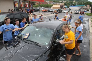 Car Wash Fundraiser, Marian Fillies Basketball Team, Advanced Auto, Tamaqua, 8-16-2014 (5)