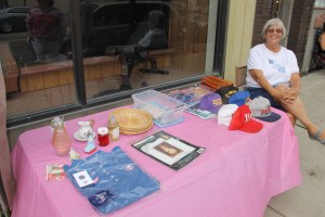 Community Yard Sale, Sidewalk Sale, via Chamber of Commerce, Tamaqua, 8-2-2014 (9)