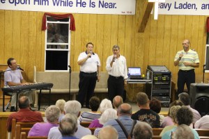 Lumber River Quartet, Lewistown Valley Tabernacle, Tamaqua, Walker Township, 8-22-2014 (65)