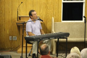 Lumber River Quartet, Lewistown Valley Tabernacle, Tamaqua, Walker Township, 8-22-2014 (72)