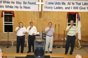 Lumber River Quartet, Lewistown Valley Tabernacle, Tamaqua, Walker Township, 8-22-2014 (92)