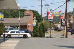 Man Dies after Being Tazed by Police, Sunoco, Tamaqua, 8-8-2014 (2)
