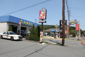 Man Dies after Being Tazed by Police, Sunoco, Tamaqua, 8-8-2014 (7)