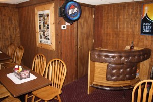 Ribbon Cutting, Sweet Pizzz Pizza, DeAngelo's Pizza, 2 Corner's Whiskey Bar, Tamaqua, 8-6-2014 (112)