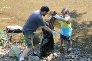 River Cleanup, Little Schuylkill River, next to Boyer's Food Market, Tamaqua, 8-9-2014 (27)