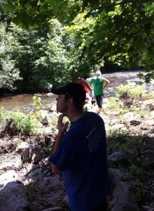 River Cleanup, Little Schuylkill River, next to Boyer's Food Market, Tamaqua, 8-9-2014, Beth Kester (6)