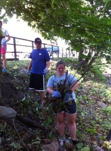River Cleanup, Little Schuylkill River, next to Boyer's Food Market, Tamaqua, 8-9-2014, Beth Kester (7)