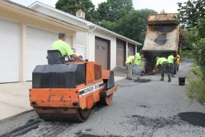 Road Patch Repair Work, Borough Workers, Spring Street, Tamaqua, 8-6-2014 (12)