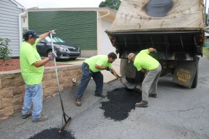 Road Patch Repair Work, Borough Workers, Spring Street, Tamaqua, 8-6-2014 (6)