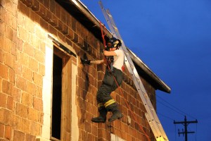Rope Decent, Rappel Training, Citizen's Fire Company, Tamaqua, 8-11-2014 (205)