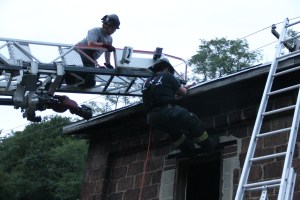 Rope Decent, Rappel Training, Citizen's Fire Company, Tamaqua, 8-11-2014 (87)