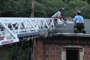 Rope Decent, Rappel Training, Citizen's Fire Company, Tamaqua, 8-11-2014 (9)