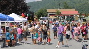 Salvation Army Kidz Karnival, Kids Carnival, Train Station Parking Lot, Tamaqua, 8-5-2014 (55)