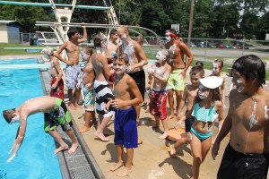 Splash Day, H.D. Buehler Memorial Bungalow Pool, Tamaqua, 8-2-2014 (13)