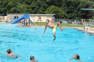Splash Day, H.D. Buehler Memorial Bungalow Pool, Tamaqua, 8-2-2014 (35)