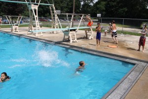 Splash Day, H.D. Buehler Memorial Bungalow Pool, Tamaqua, 8-2-2014 (38)