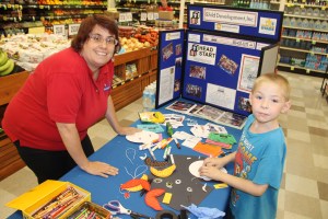 Summer Healthy B Kids program, Ahoy Matey, Boyer's food Market, Tamaqua, 8-10-2014 (13)