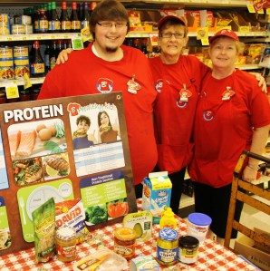 Summer Healthy B Kids program, Ahoy Matey, Boyer's food Market, Tamaqua, 8-10-2014 (15)
