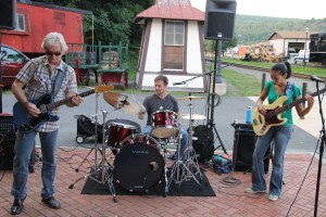 Todd Wolfe Band, Chamber of Comerce Concert Series, Train Station, Tamaqua, 8-7-2014 (24)