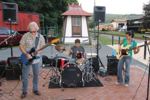 Todd Wolfe Band, Chamber of Comerce Concert Series, Train Station, Tamaqua, 8-7-2014 (25)