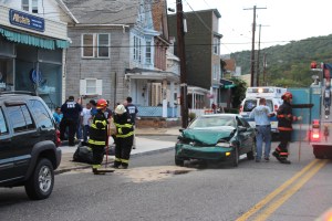 3 Vehicle Motor Vehicle Accident, Pine Street, SR309, Tamaqua, 9-18-2014 (5)
