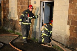Firefighter Training, American Hose Co, Tamaqua, 9-23-2014 (18)