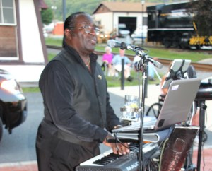 Fred Douglas Concert, Chamber Summer Concert Series, Train Station, Tamaqua, 9-4-2014 (37) - Copy