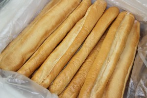 Free Bread, Salvation Army, Tamaqua, 9-19-2014 (2)