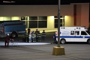 Medivac Helicopter Landing, Jamesway Plaza, Tamaqua, 9-19-2014 (41)