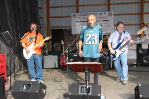 Pig Roast & Cornhole Tournament, Citizen's Fire Company, Tamaqua, 9-20-2014 (57)